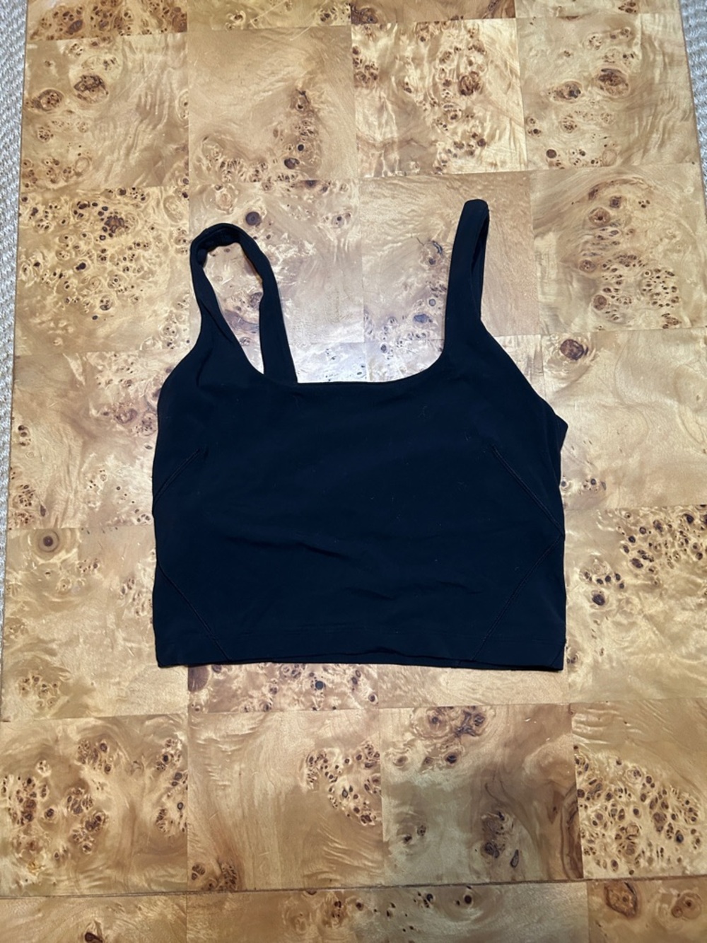 Lululemon cropped top